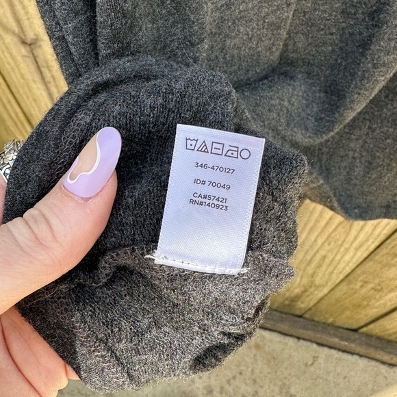 Lou & Grey Signaturesoft Dark Grey Cowl Neck Loose Fit Bell Sleeve Sweater Top - Picture 2 of 7